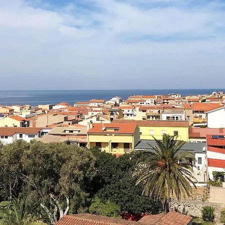 Attico Con Terrazza Vista Mare Apartment *